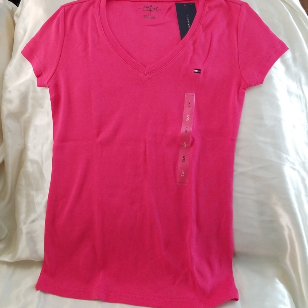 Tommy Hilfiger Classic Tee - Size Small